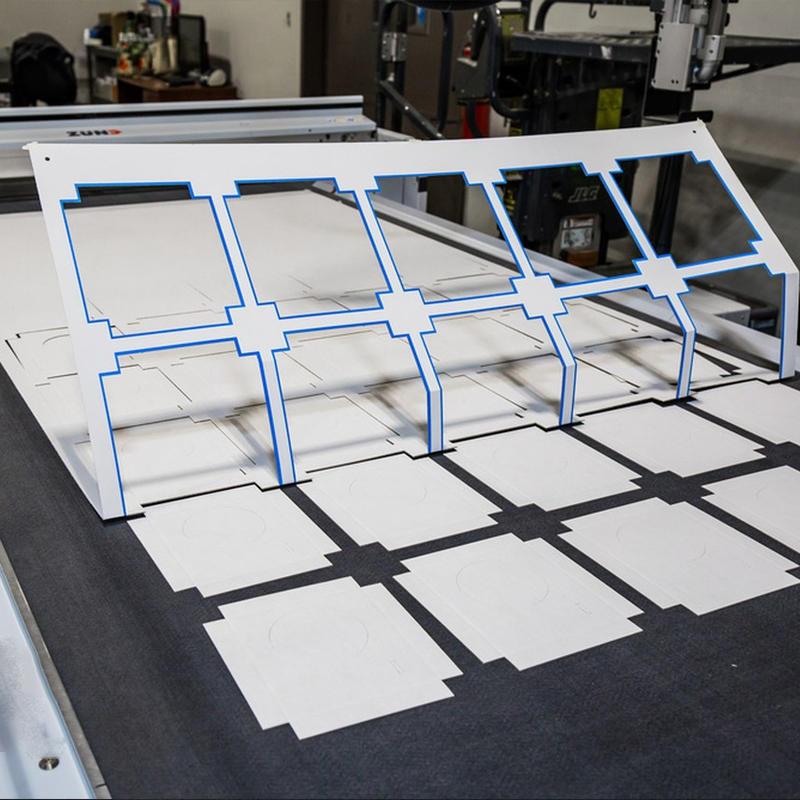Cardboard cutting&application
