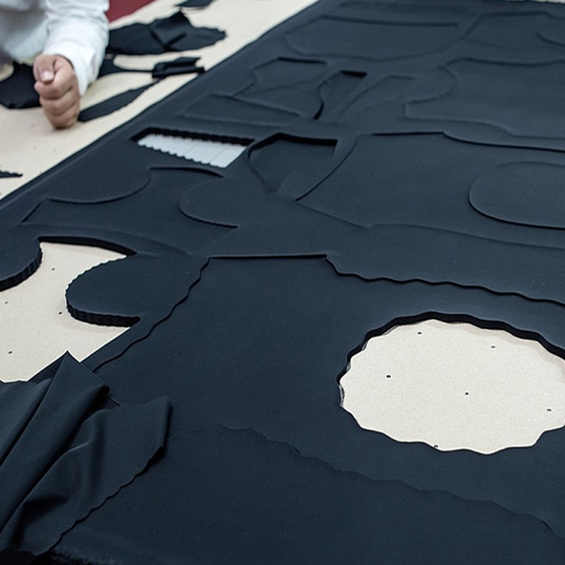 Fabric cutting&application